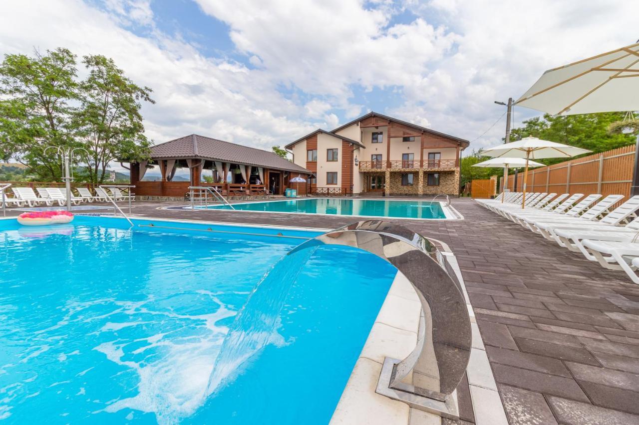 Sofion Hotel&Resort Solotvyno Exterior photo